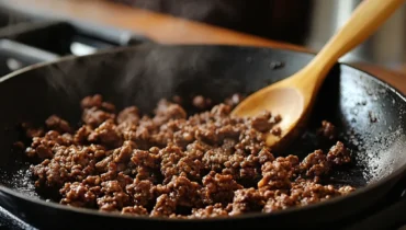 John Wayne’s Secret Casserole Recipe – Hearty & Delicious!