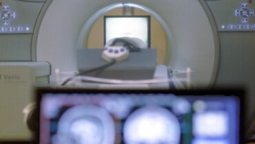 Man dies after metal chain pulls him into MRI machine, sparking safety investigation