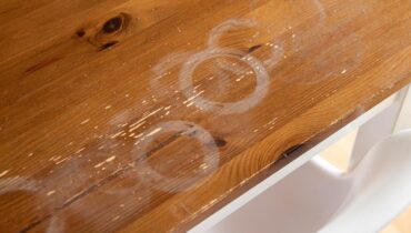 “This mom’s iron trick removes furniture stains in minutes—even the stubborn white rings”