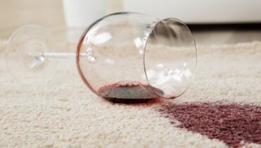This Wool Rug Cleaning Secret That Carpet Cleaners Don’t Want You to Know