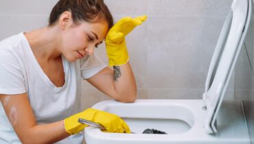 This Little-Known Alka-Seltzer Trick Will Change How You Clean Your Toilet Forever