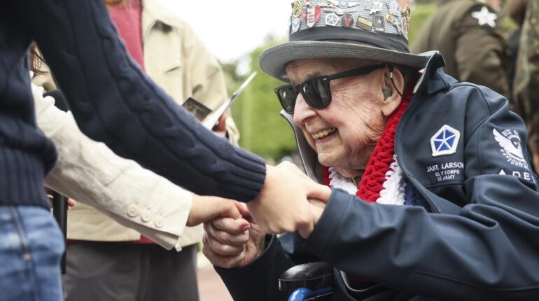 Jake Larson, the 102-year-old D-Day veteran who conquered TikTok as “Papa Jake,” has passed away D-Day Papa Jake Remembrance Social Media TikTok Star War Stories WWII Veteran