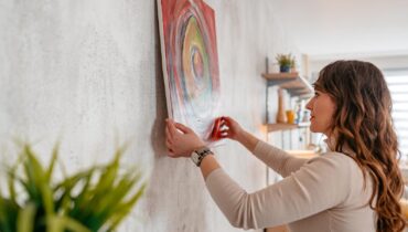 The Genius Wall Hack Every Renter Needs to Know (Uses Just Paperclips)