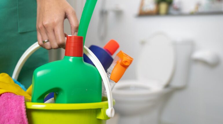This Hidden Bathroom Spot Everyone Ignores Is Making Your Whole House Smell Bathroom Cleaning Cleaning Tips Home Care Home Smell oral hygiene and drooling Toilet Maintenance
