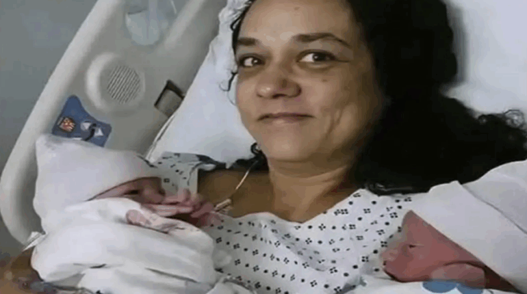 58-year-old mother birth emotional support for new mothers herbal teas postpartum maternal health older age natural postpartum remedies older motherhood twins sitz bath recovery 