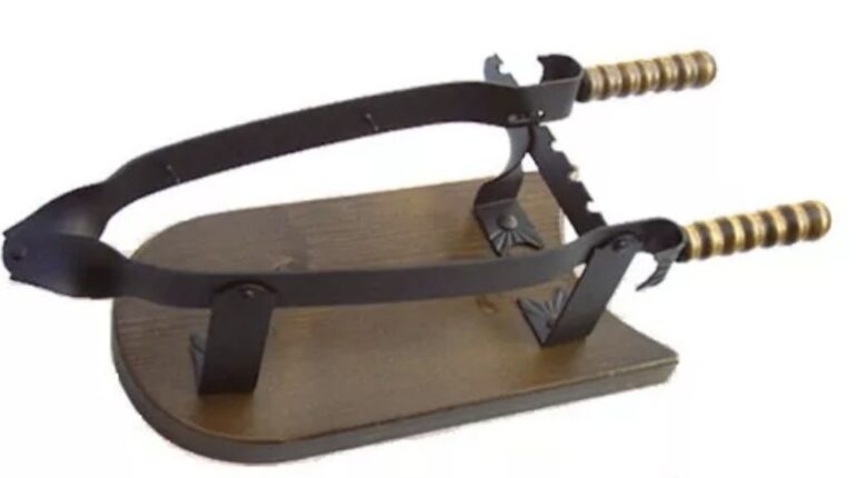 What is this thing? The Hidden Gem That Holds Centuries of Tradition authentic prosciutto culinary heritage cured meat holder family gatherings food rituals food tradition ham holder Italian food Italian kitchen tools kitchen history Mediterranean cuisine Mediterranean traditions Nonna’s kitchen prosciutto rack rosciutto stand slicing prosciutto