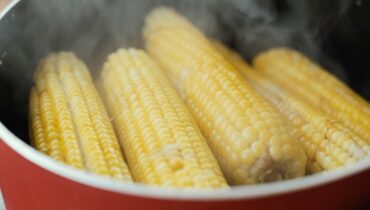 How Long to Boil Corn on the Cob for Perfect Flavor Every Time