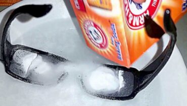 5 Easy Ways to Remove Scratches from Glasses Using Household Items