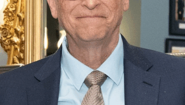 Bill Gates Reveals 3 Jobs AI Won’t Replace—At Least for Now Bill Gates Reveals 3 Jobs AI Won’t Replace—At Least for Now