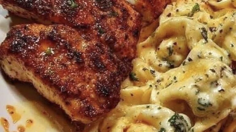 chicken pasta dinner idea comforting pasta recipe creamy parmesan pasta recipe easy weeknight meal flavorful chicken pasta lemon butter sauce lemon garlic butter chicken lemon garlic chicken pasta parmesan cream sauce pasta quick chicken dinner 