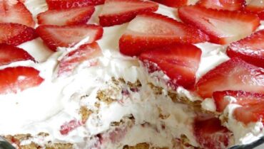 Strawberry Cream Cheese Bites Recipe – Easy Frozen Party Dessert Strawberry Cream Cheese Bites Recipe – Easy Frozen Party Dessert