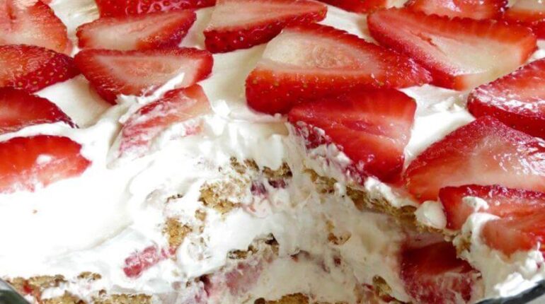 chocolate strawberry bites frozen dessert recipe icebox cake party treats strawberry cream cheese bites 