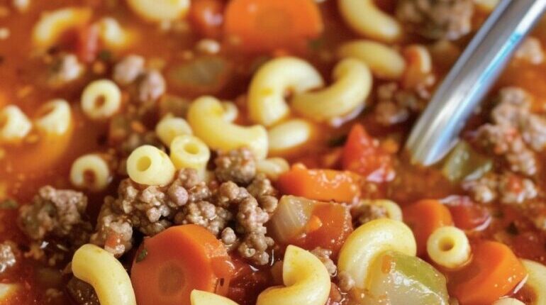 beef macaroni soup comfort food easy soup recipe tomato macaroni soup 