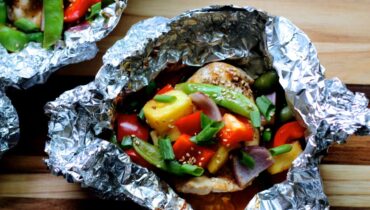 baked chicken foil dinner easy weeknight meal foil packet recipes healthy chicken dinner oven foil packet ideas pineapple chicken recipe sweet and savory chicken recipe teriyaki chicken and pineapple 