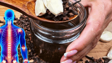 The Natural Remedy Hiding in Your Kitchen That Eases Joint Pain and Boosts Immunity The Natural Remedy Hiding in Your Kitchen That Eases Joint Pain and Boosts Immunity
