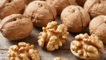 Bitter walnuts: the boiling water trick to neutralize the taste without losing the benefits Bitter walnuts: the boiling water trick to neutralize the taste without losing the benefits