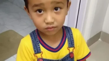 achondroplasia children act of compassion act of kindness Air India tragedy animals Empathy Good Deeds 