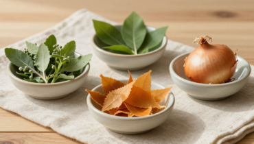 Morning infusion with savory and onion peel: this 7-day routine supports digestion, circulation, and metabolic balance