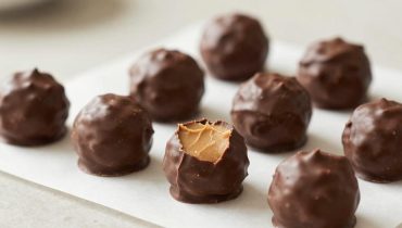 No-Bake Peanut Butter Balls: the 3-ingredient base recipe that replaces complicated desserts No-Bake Peanut Butter Balls: the 3-ingredient base recipe that replaces complicated desserts
