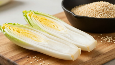 Smoked salmon ravioli and sesame-braised endives: the cooking technique that sublimates endives