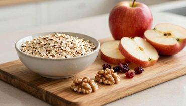 Flourless and sugar-free oat-apple cake: the 5-minute healthy recipe that changes everything for your figure