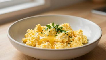 Scrambled eggs: the chef’s technique that transforms an ordinary dish into a creamy and tasty recipe Scrambled eggs: the chef’s technique that transforms an ordinary dish into a creamy and tasty recipe