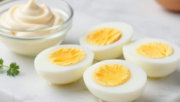 Egg salad: why chopping by hand rather than mashing changes everything according to chefs