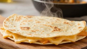 Loaded Cheesy Pocket Tacos: the quesadilla-taco fusion recipe that revolutionizes portable snacks in 35 minutes