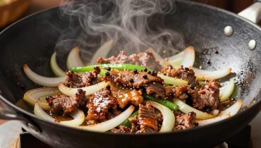 Wok and black pepper: why this Chinese stir-fried beef conquers kitchens as much as restaurants Wok and black pepper: why this Chinese stir-fried beef conquers kitchens as much as restaurants