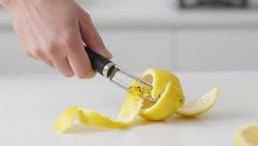 Homemade lemon powder: three drying methods tested to preserve all the flavor of citrus fruits