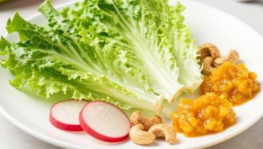 Sucrine salad: the mango-sesame vinaigrette that transforms an ordinary starter into an exotic dish in 20 minutes