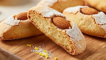 Homemade Amaretti: The Italian almond and lemon recipe that rivals professional pastries