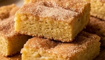 Slow Cooker Snickerdoodle Bars