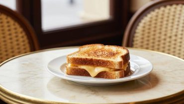 Smoked salmon and Boursin croque: the 12-minute recipe that transforms the classic sandwich into a refined dish