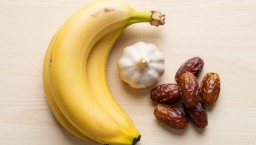 Bananas, garlic, and dates: how this trio boosts energy, immunity, and digestion according to science