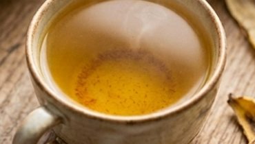 Banana-Guava-Turmeric Infusion