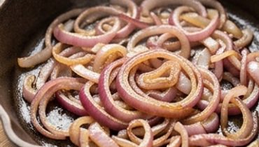 Sautéed Red Onions