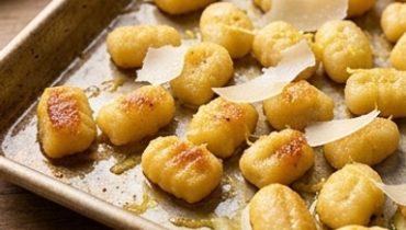 Sheet Pan Gnocchi & Chicken Sausages
