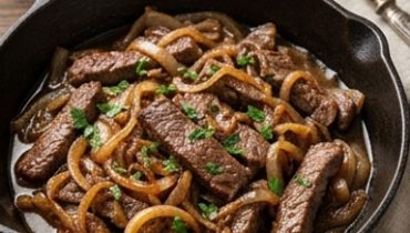 Beef Stir-Fry with Caramelized Onions