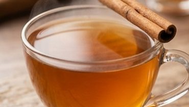 Homemade Cinnamon Tea