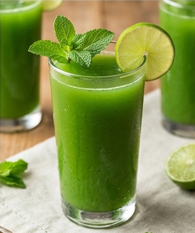 agua-verde-maison-au-nopal-concombre-et-citron-ver cover