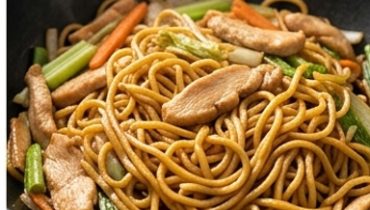 Homemade Chicken Chow Mein