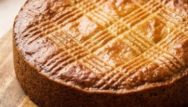 Authentic Gâteau Breton with Semi-Salted Butter