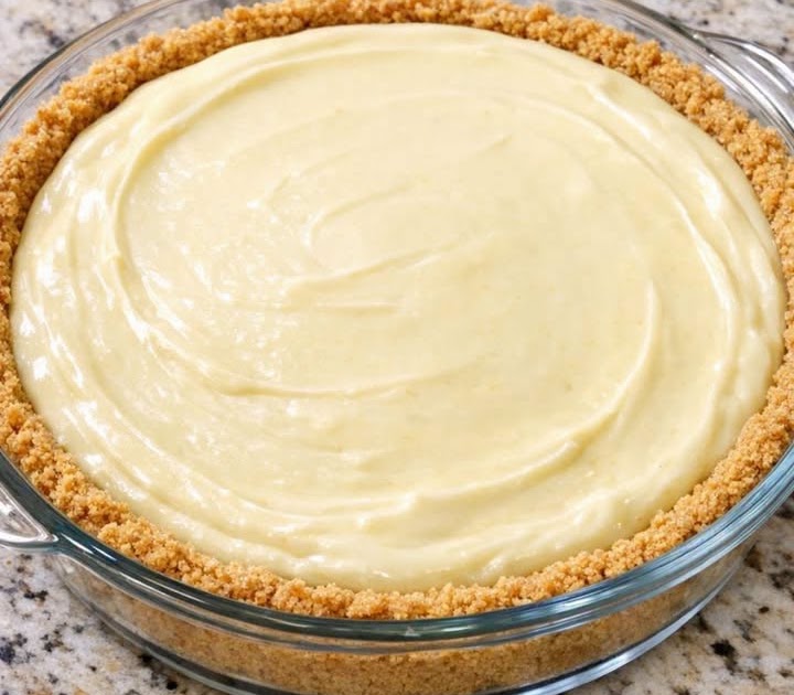 4-ingredient-no-bake-lemonade-pie-that-sets-in-the cover