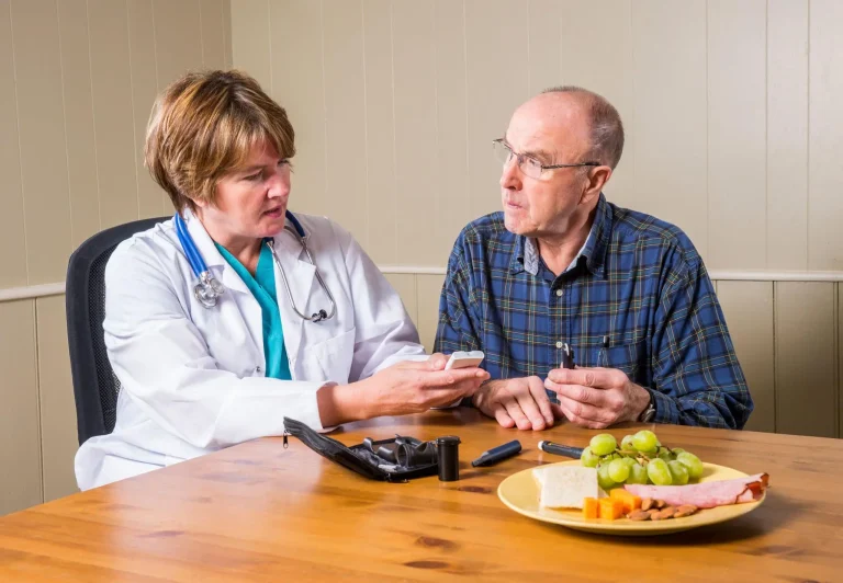 7-early-diabetes-warning-signs-your-body-may-alrea cover