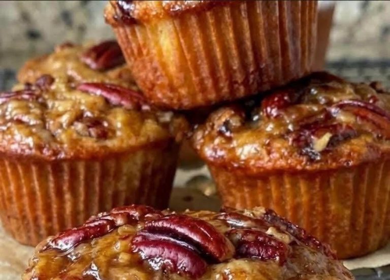 pecan-pie-muffins-all-the-gooey-crunch-none-of-the cover